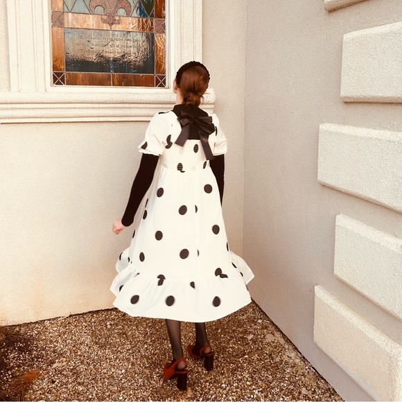 Meet your Posher, Ilize - Picture 1 of 2